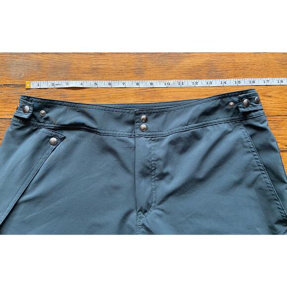 AQUANAUTIA London "The Ultimate Adventure Shorts": Charcoal Gray Womens sz M - Picture 9 of 13